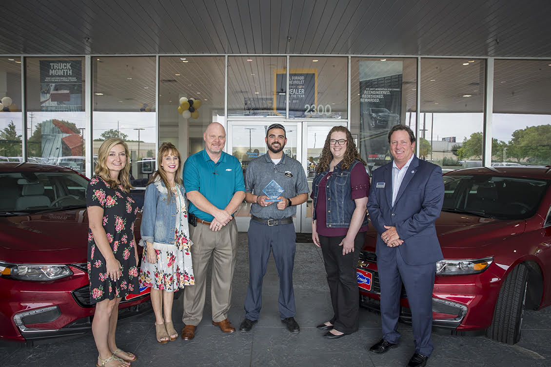 Mckinney Chevrolet group photo